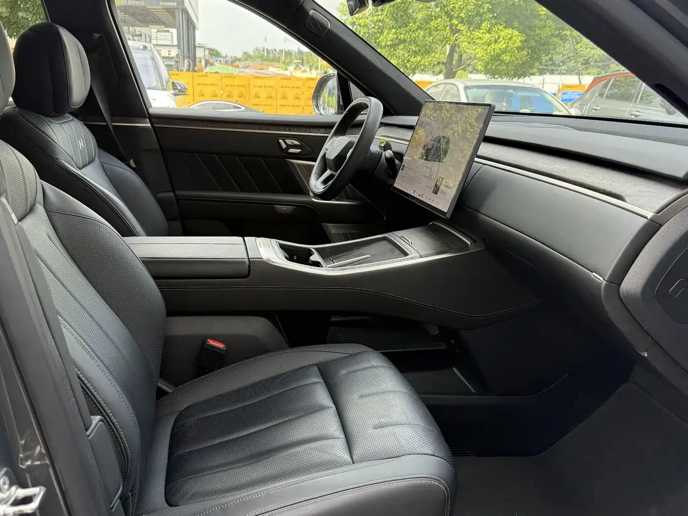 Ledao L90 2025 2025 AWD Base Model