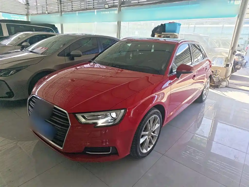 Audi A3 2018 30th Anniversary Sportback 35 TFSI Progressive фото 2