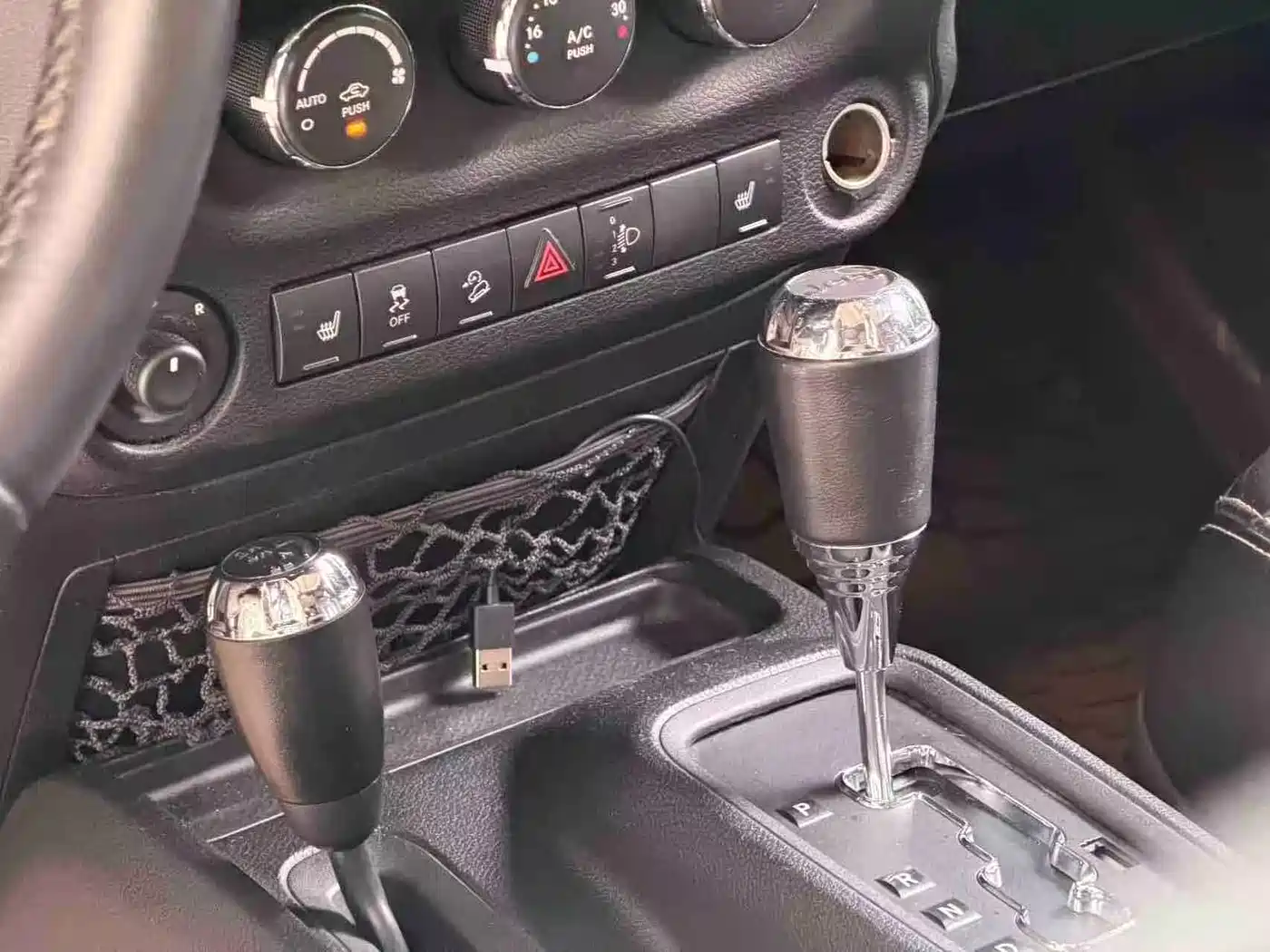 Photo 8 - Jeep Wrangler