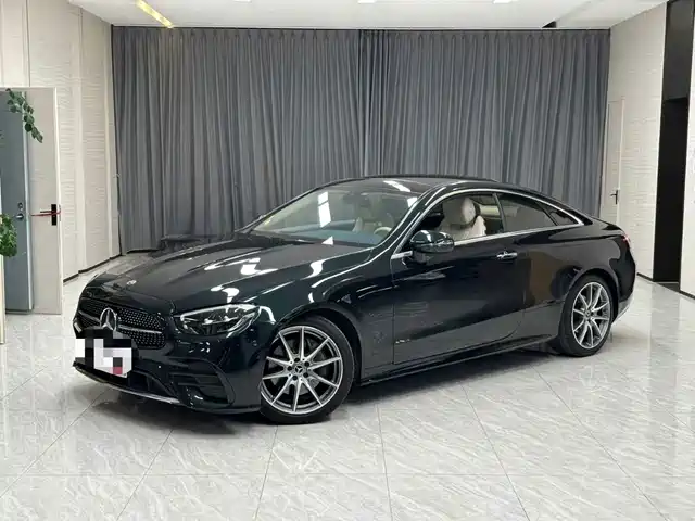Mercedes-Benz E-Class E 260, купе