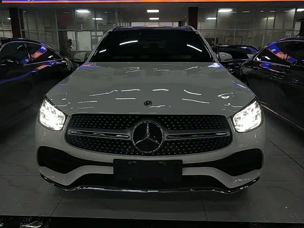 Mercedes-Benz GLC 2020 Facelift GLC 300 L 4MATIC AMG-Line фото 3
