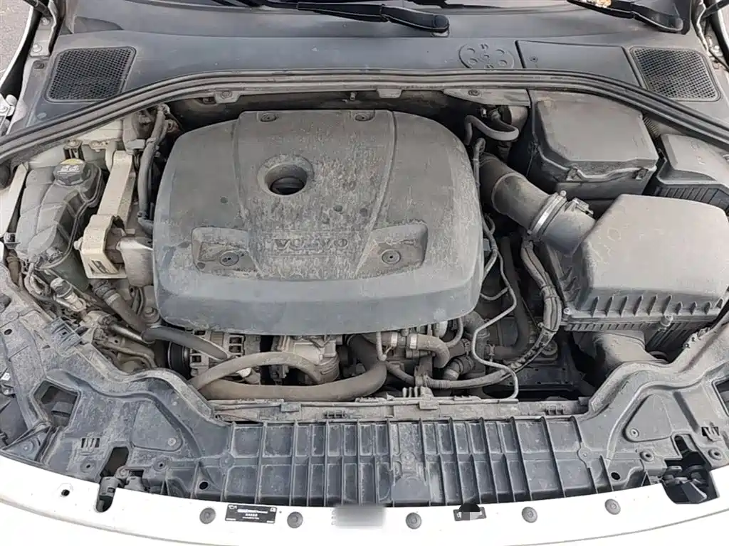 Фото 20 - Volvo S60