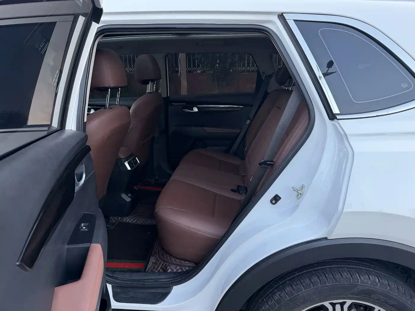 Фото 8 - Kia Sportage