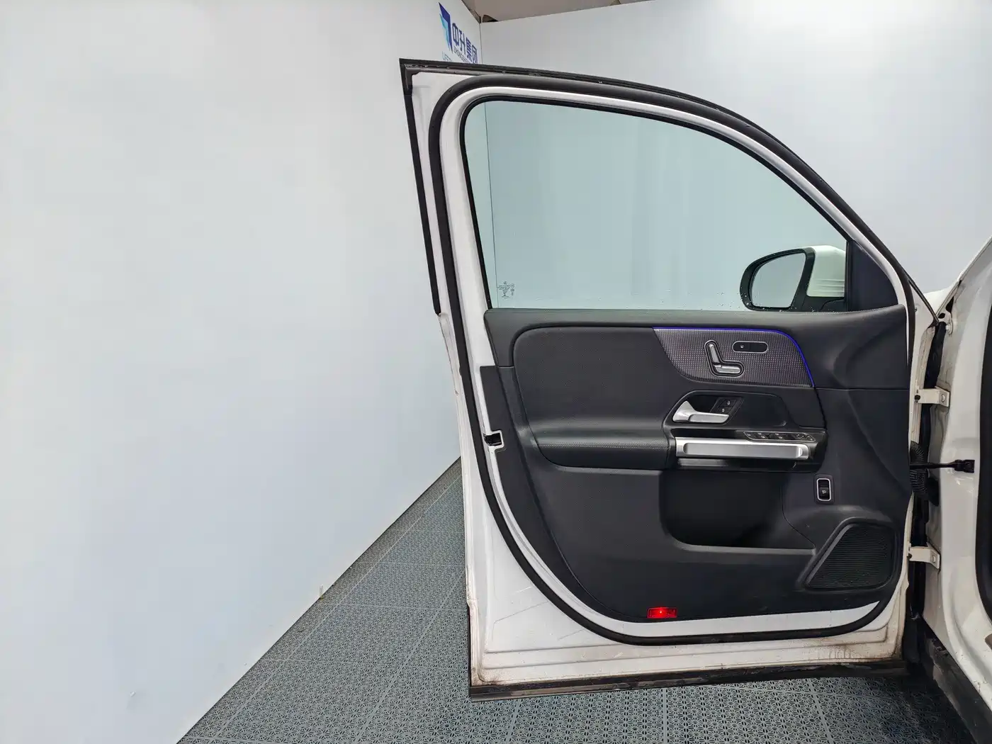 Mercedes-Benz EQB 2023 2023 EQB 260