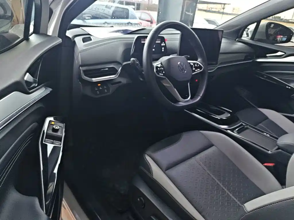 Volkswagen ID.4 CROZZ 2025 2026 Pure Edition