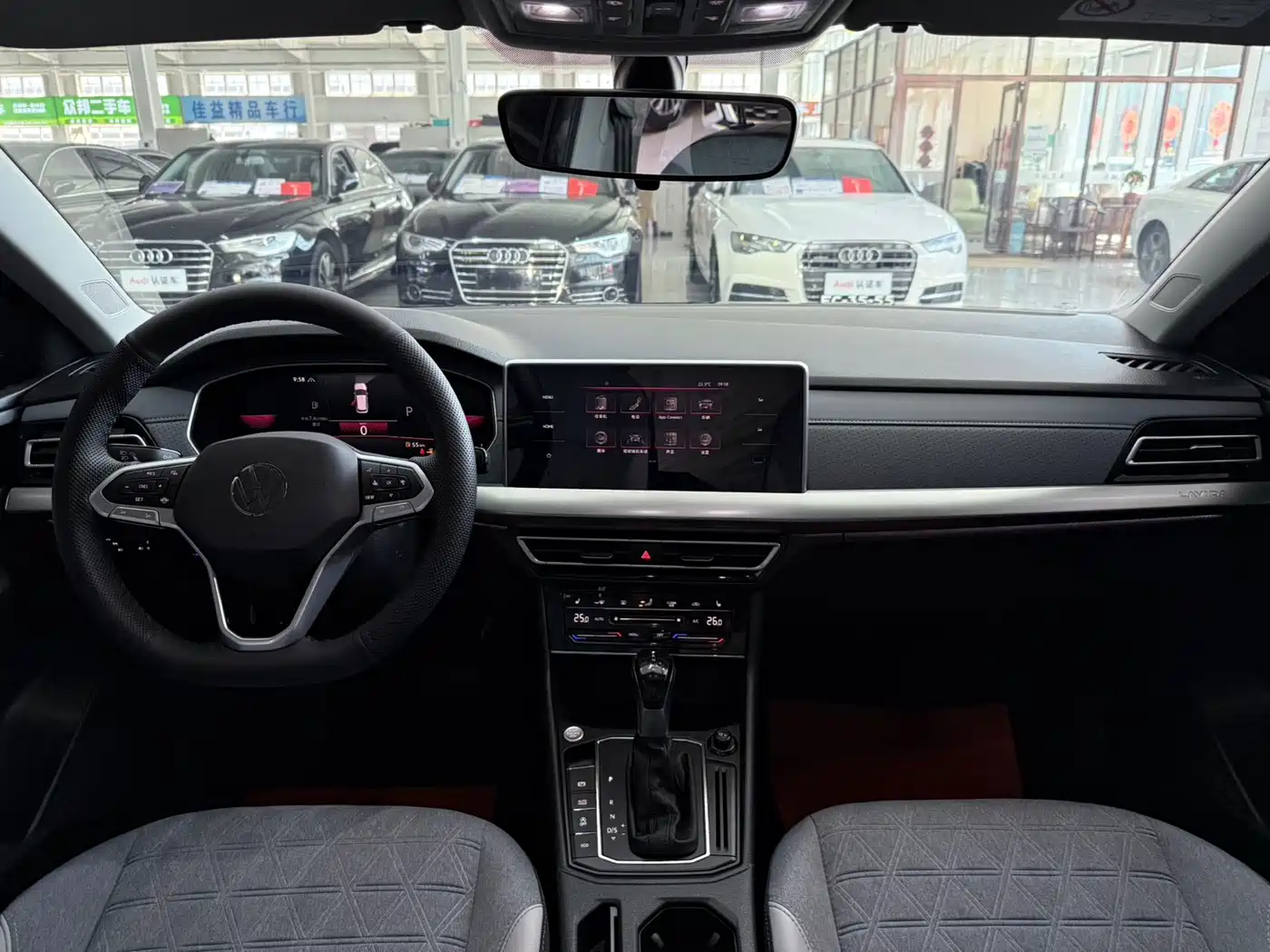 Volkswagen Lavida 2023 280TSI DSG Starlight Comfort Edition фото 5