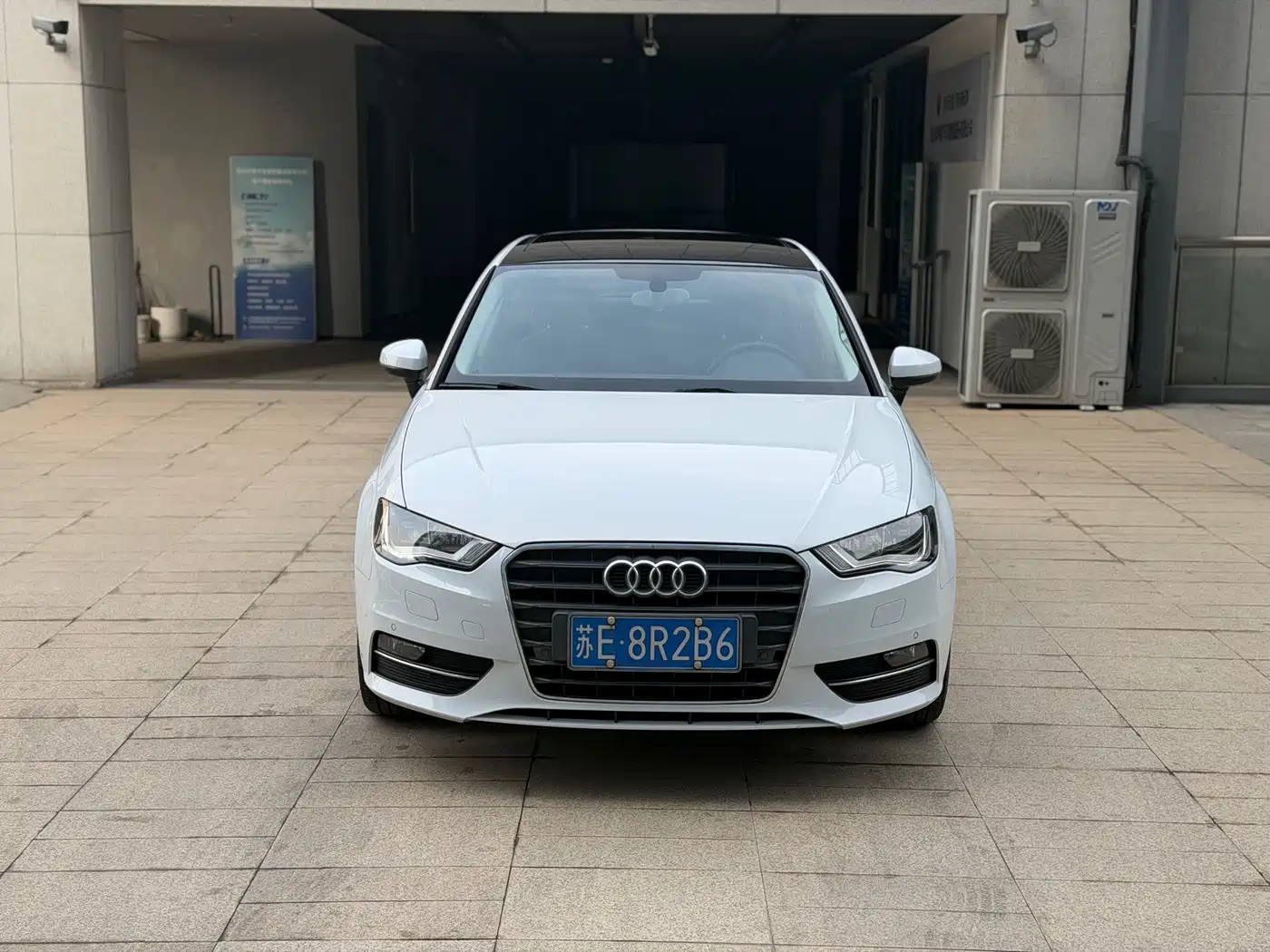 Audi A3 2014 Sportback 35 TFSI Automatic Fashion фото 2
