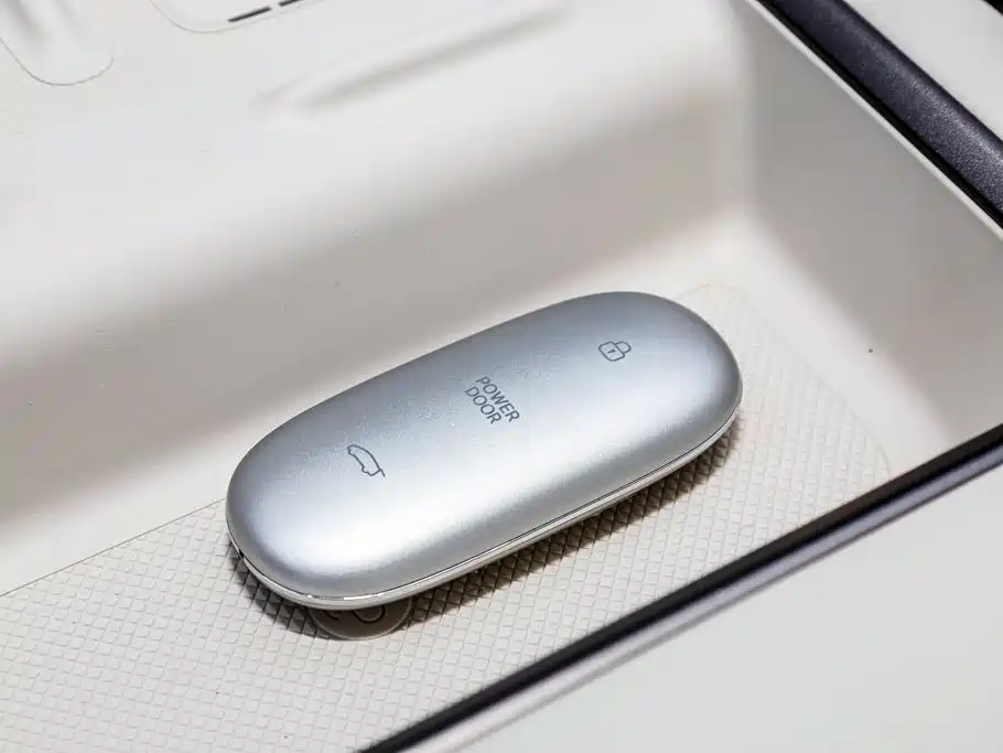 Li Auto MEGA 2025 2025 Ultra Smart Renewal Edition