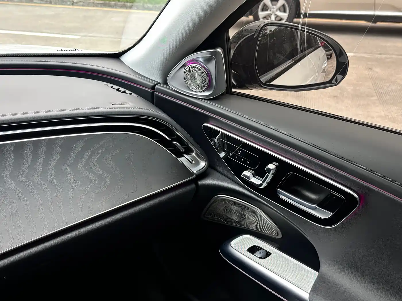 MERCEDES-BENZ E-CLASS (IMPORTED)