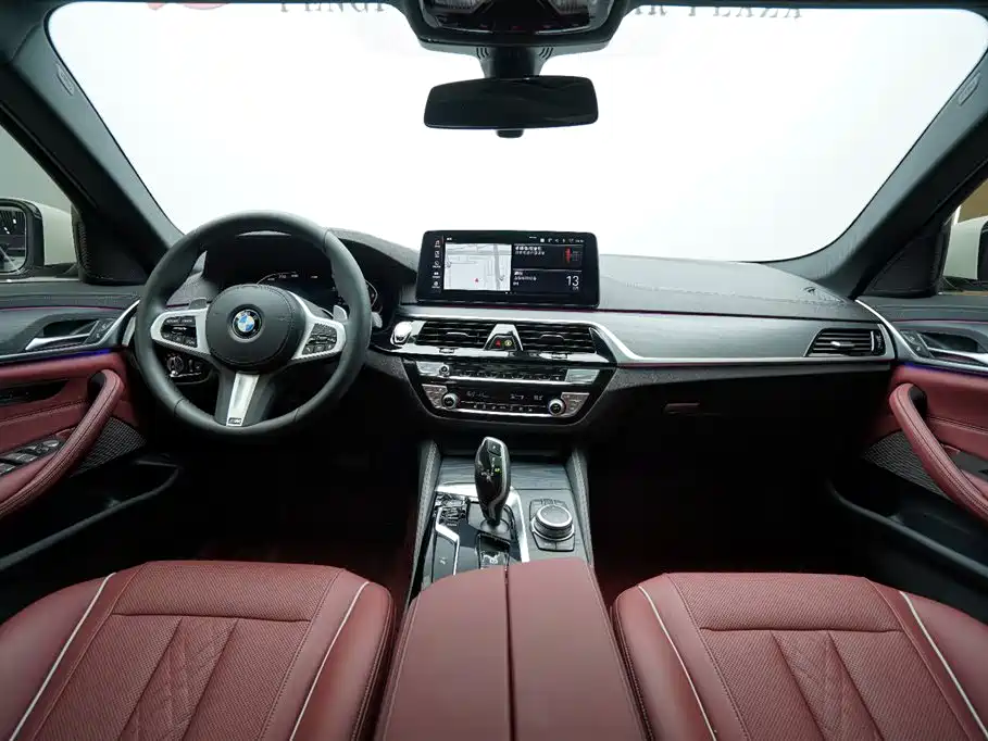 BMW 5 Series 2022 Facelift 530Li Leading M Sport Package фото 12