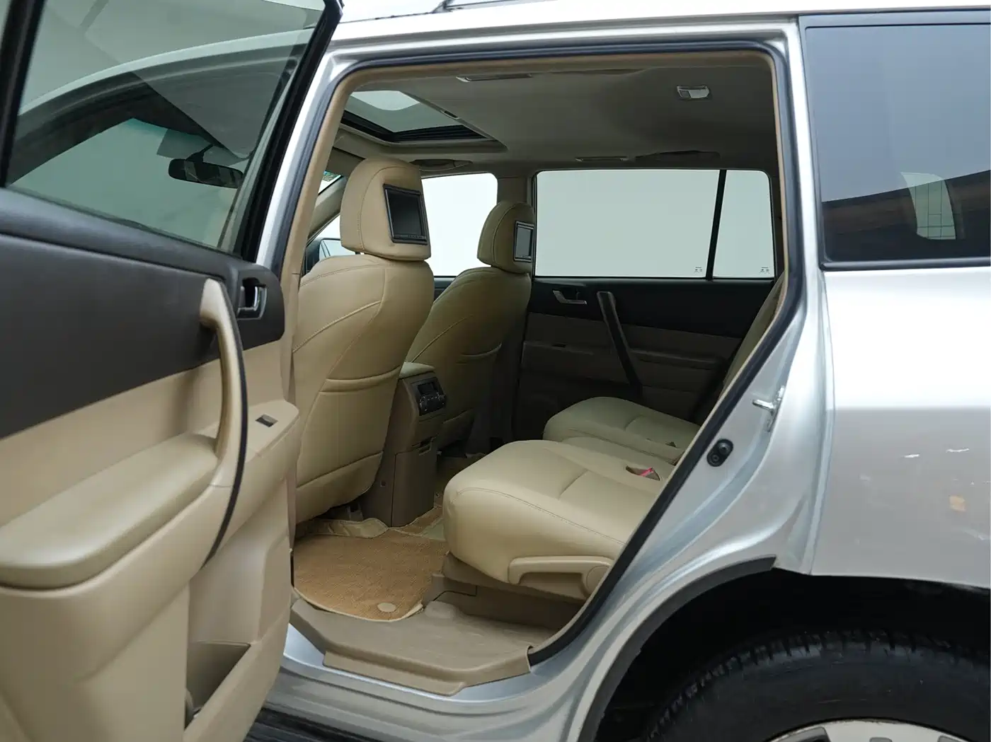 Toyota Highlander 2009 2.7L 2WD 7-seater Luxury Edition фото 14