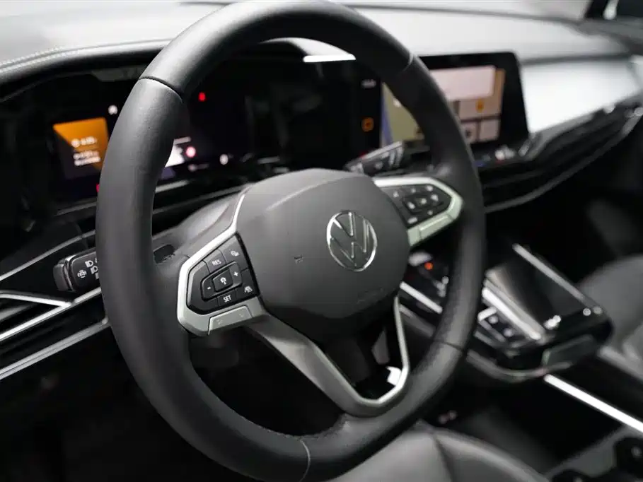 Volkswagen Talagon 2022 380TSI 4WD Luxury Premium Pro Edition 6-seater фото 8