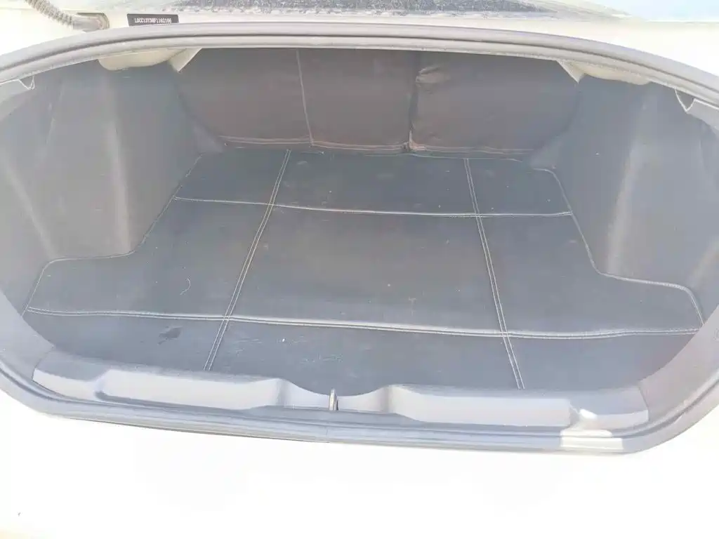 Citroën C-Quatre 2015 2013 Model Sedan 1.6L Automatic Premium Style