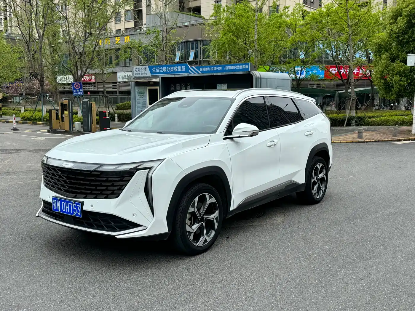 GEELY AUTOMOBILE BOYUE L