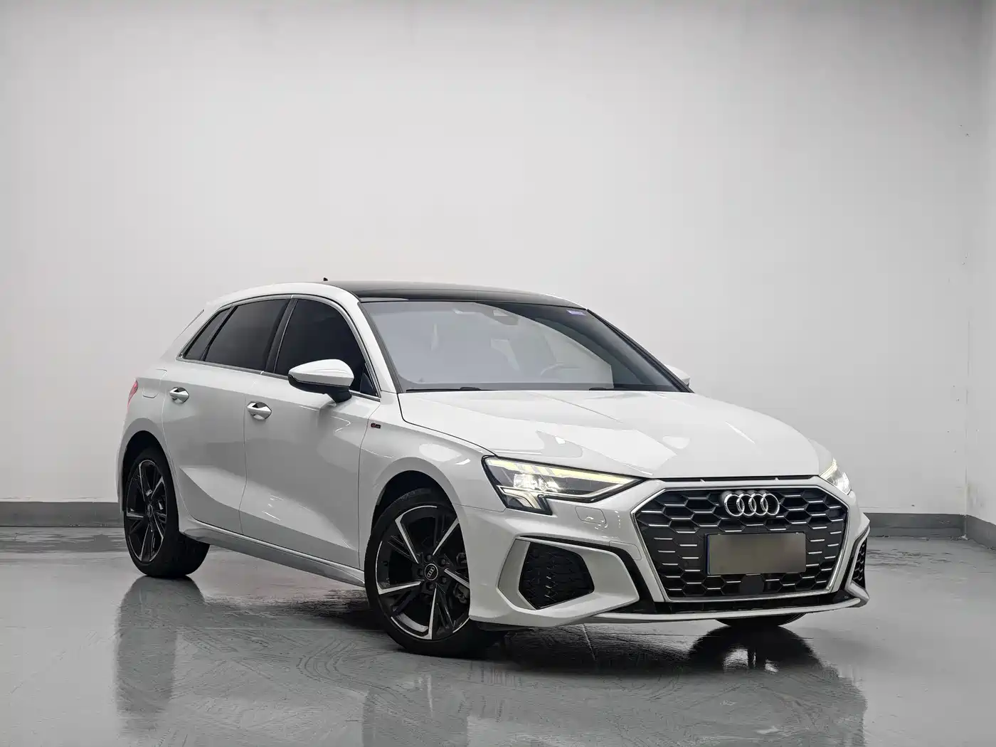 Audi A3 2022 Sportback 35 TFSI Style Sport фото 3