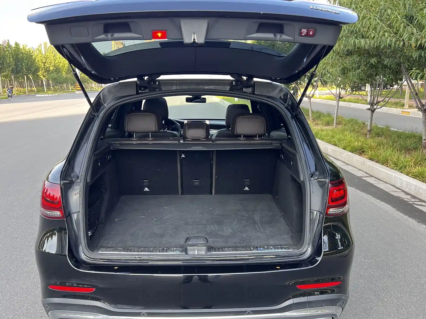 Mercedes-Benz GLC 2022 Facelift II GLC 260 L 4MATIC Luxury фото 14