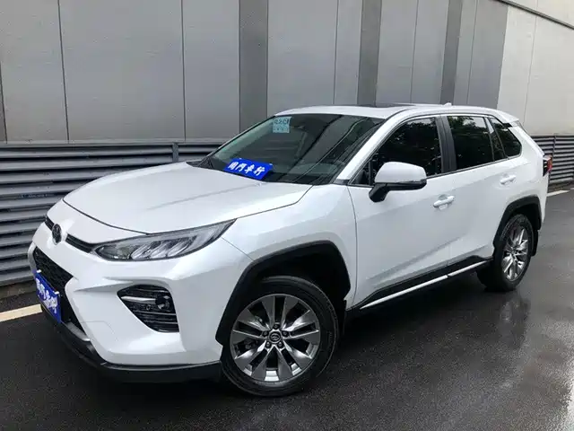 Toyota Wildlander 2.0L CVT, моноприводный, Urban