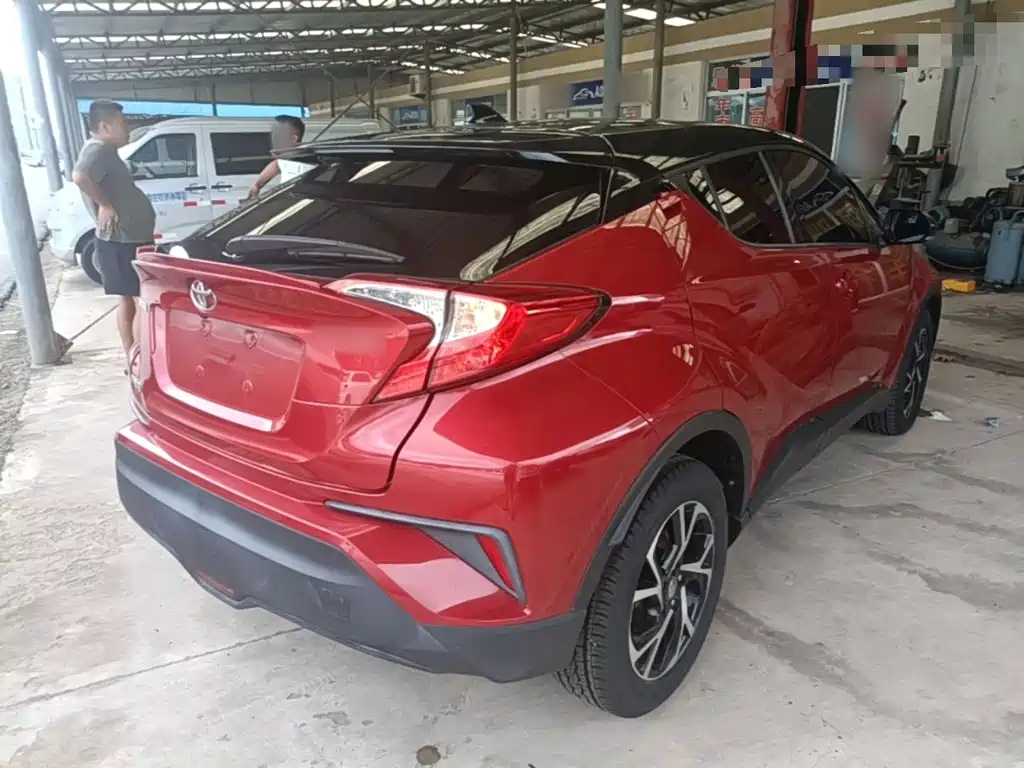 Toyota C-HR 2019 2018 2.0L Leading Sunroof Edition China VI