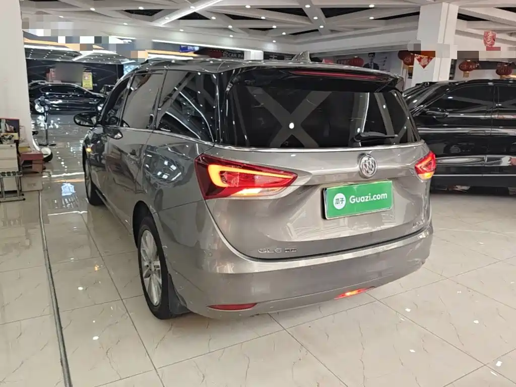 Фото 5 - Buick GL6