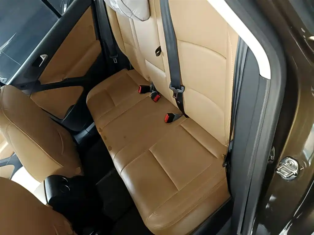 Volkswagen Tiguan 2017 300TSI Automatic 2WD Silk Road Fashion Edition фото 17