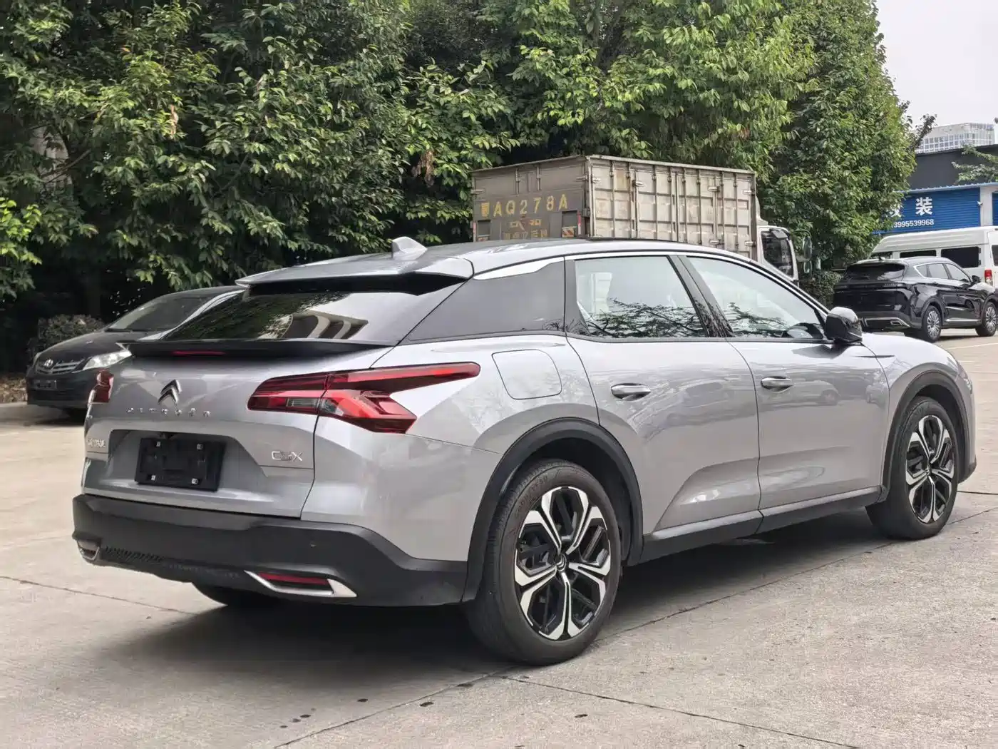 Citroën Versailles C5 X 2022 2022 1.6T Lead Extraordinary Tiger Year Opening Edition