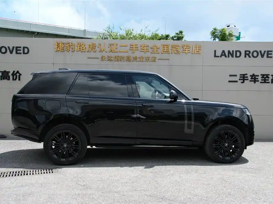 Фото 9 - Land Rover Range Rover