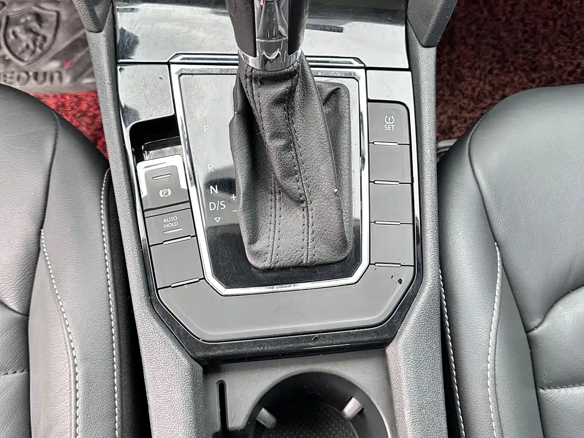 Volkswagen Lamando 2015 2015 330TSI DSG Comfort