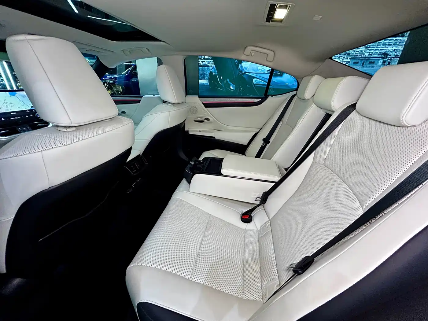 Lexus ES 2025 2025 200 Ultimate Edition