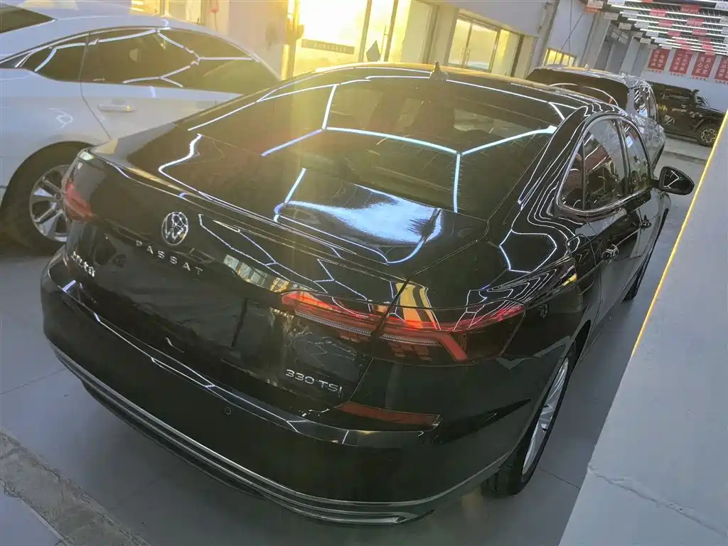 Volkswagen Passat 2021 Model 330TSI Elite Edition фото 7
