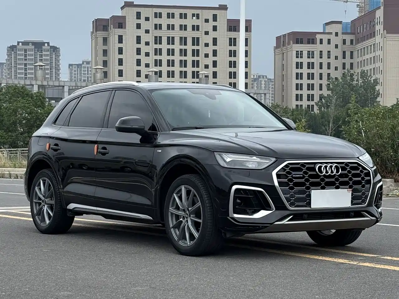 Audi Q5L 2022 40T Fashion Dynamic фото 3
