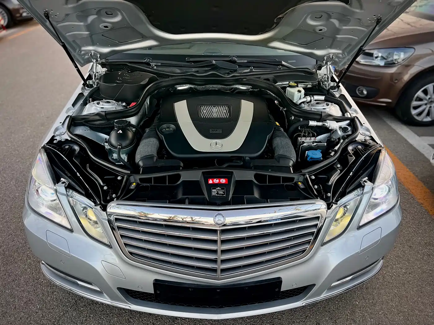 Mercedes-Benz E-Class 2011 E 300 L Elegance фото 41