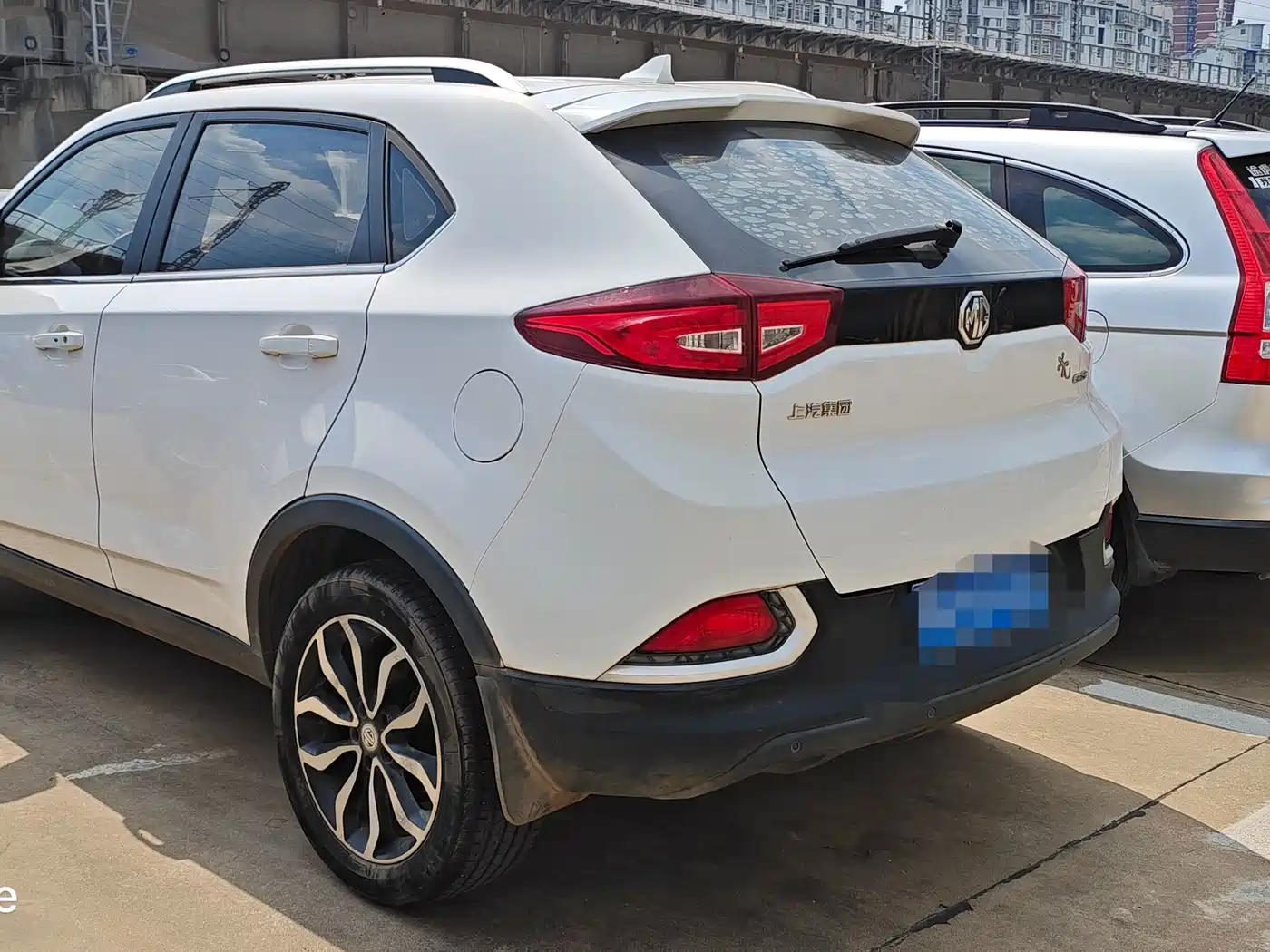 Фото 6 - MG Roewe RX5