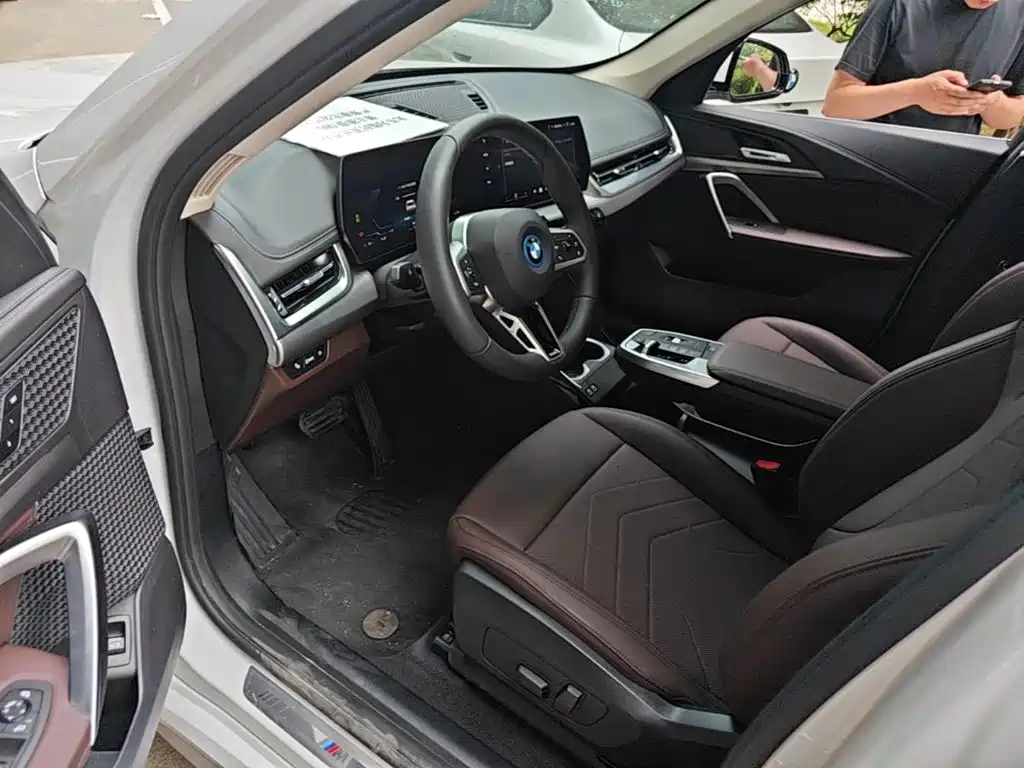 BMW iX1 2025 2023 eDrive25L M Sport Package