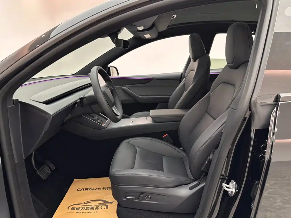 Tesla Model Y 2026 2026 Facelift Long Range Rear-Wheel Drive