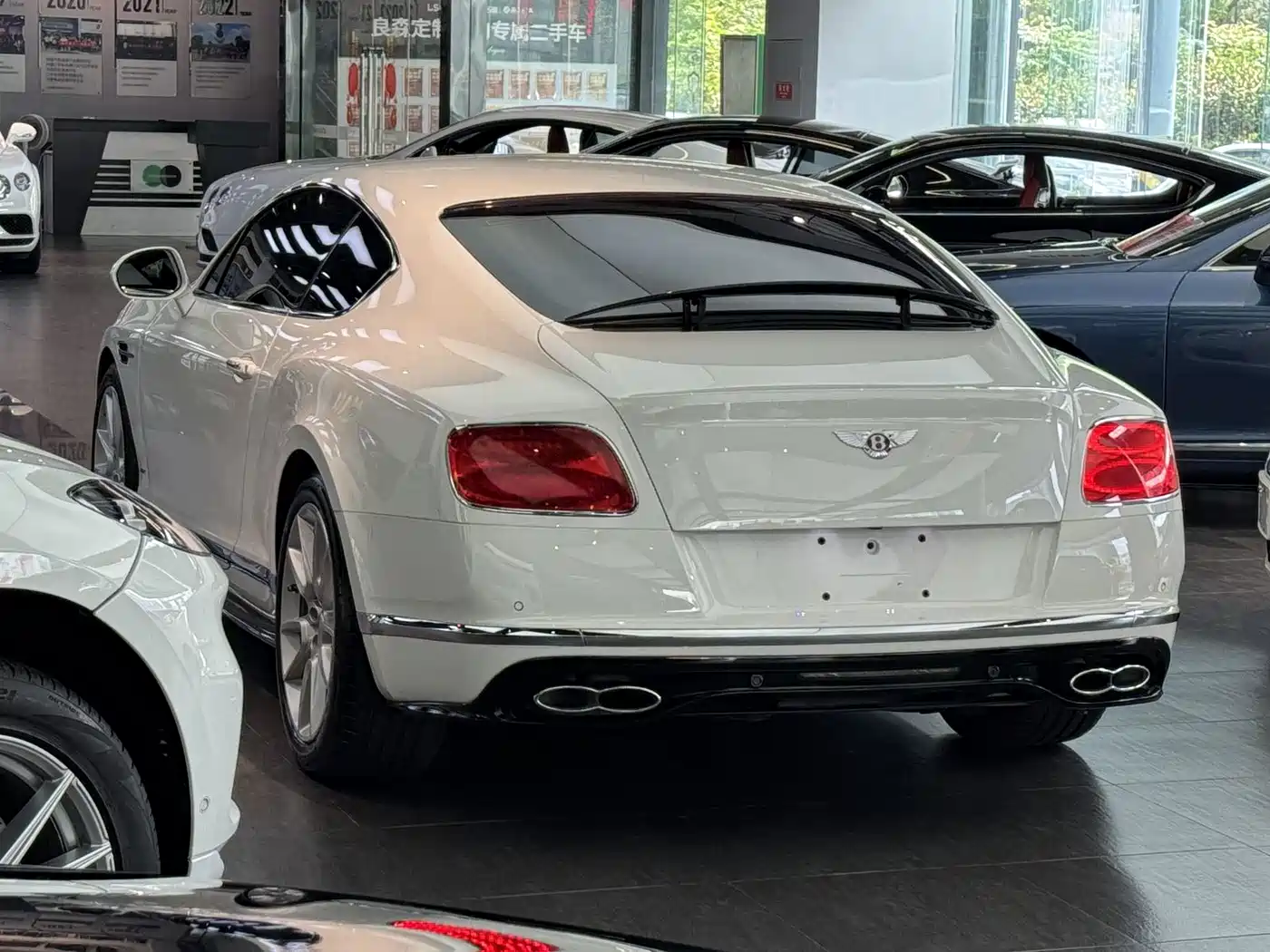 Фото 4 - Bentley Continental