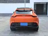 Фото 43 - Aston Martin DBX