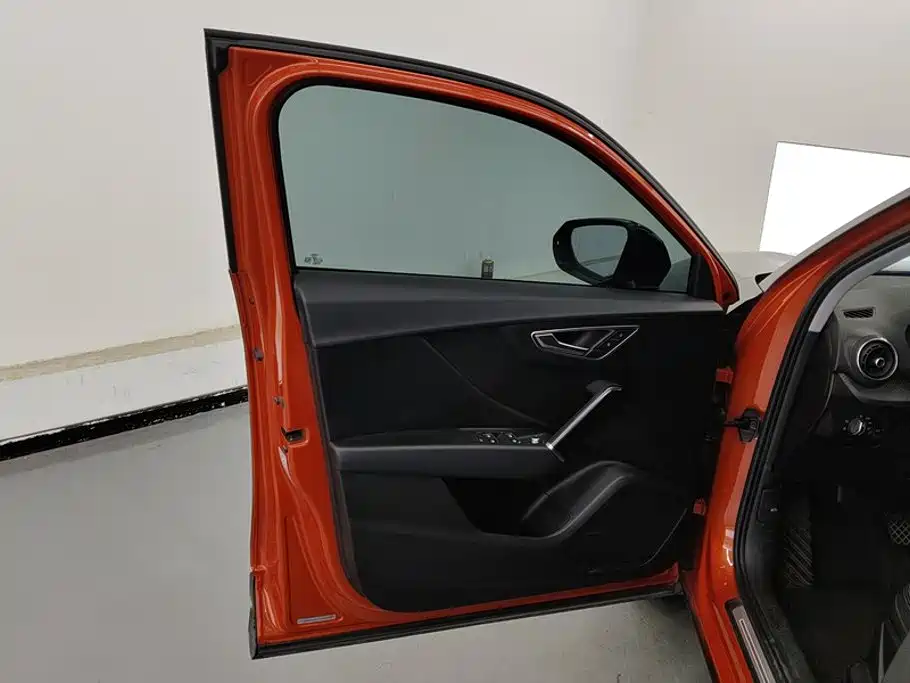 Фото 7 - Audi Q2L e-tron
