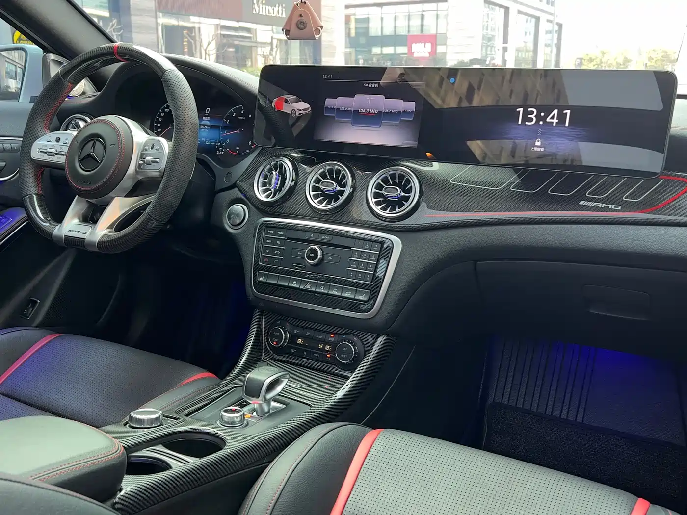 Mercedes-Benz GLA AMG 2016 AMG GLA 45 4MATIC фото 18