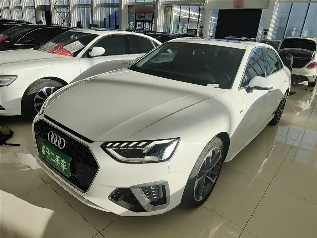Audi A4L 2020 40 TFSI Fashion Dynamic Edition фото 2