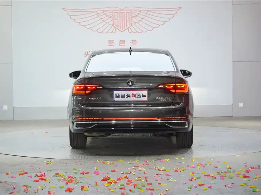Volkswagen Sagitar 2023 300TSI DSG Surpassing Edition фото 6