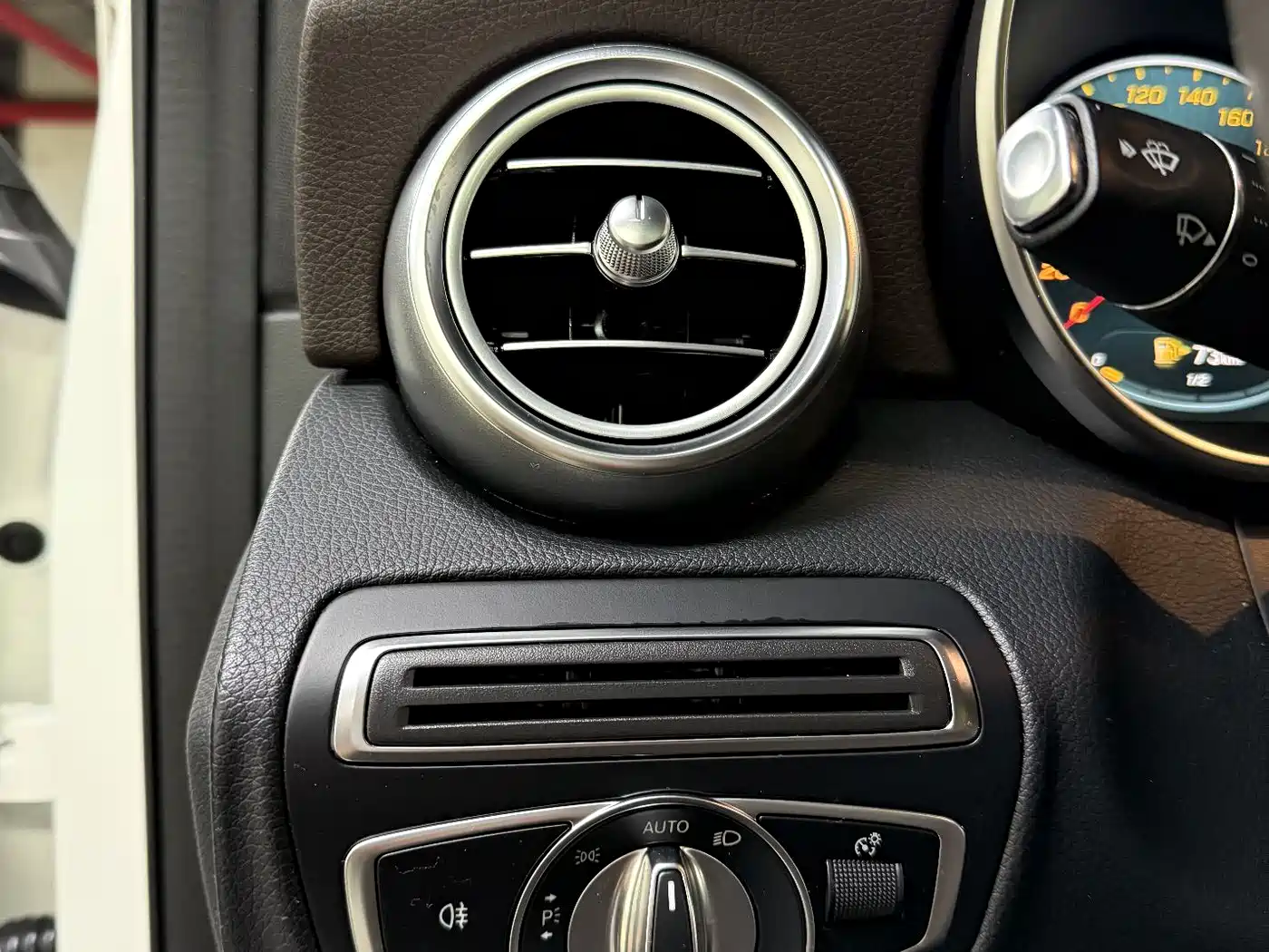 Mercedes-Benz GLC 2020 Facelift GLC 260 L 4MATIC Dynamic фото 34