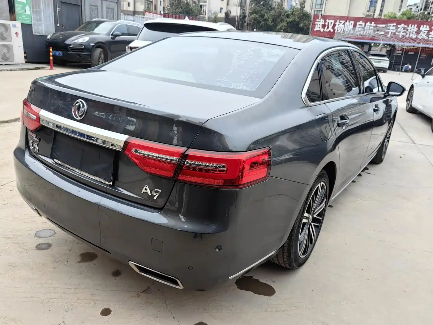 Dongfeng Aeolus Dongfeng A9 2017 2016 1.8T Premium