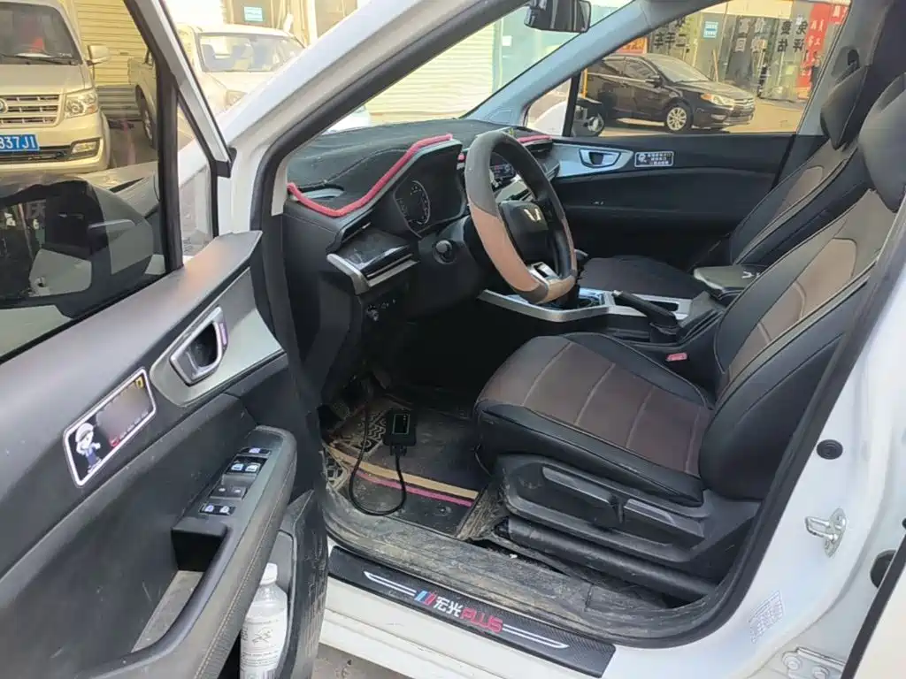 Wuling Motors Wuling Jiachen 2024 2022 1.5L Manual Joy Elite