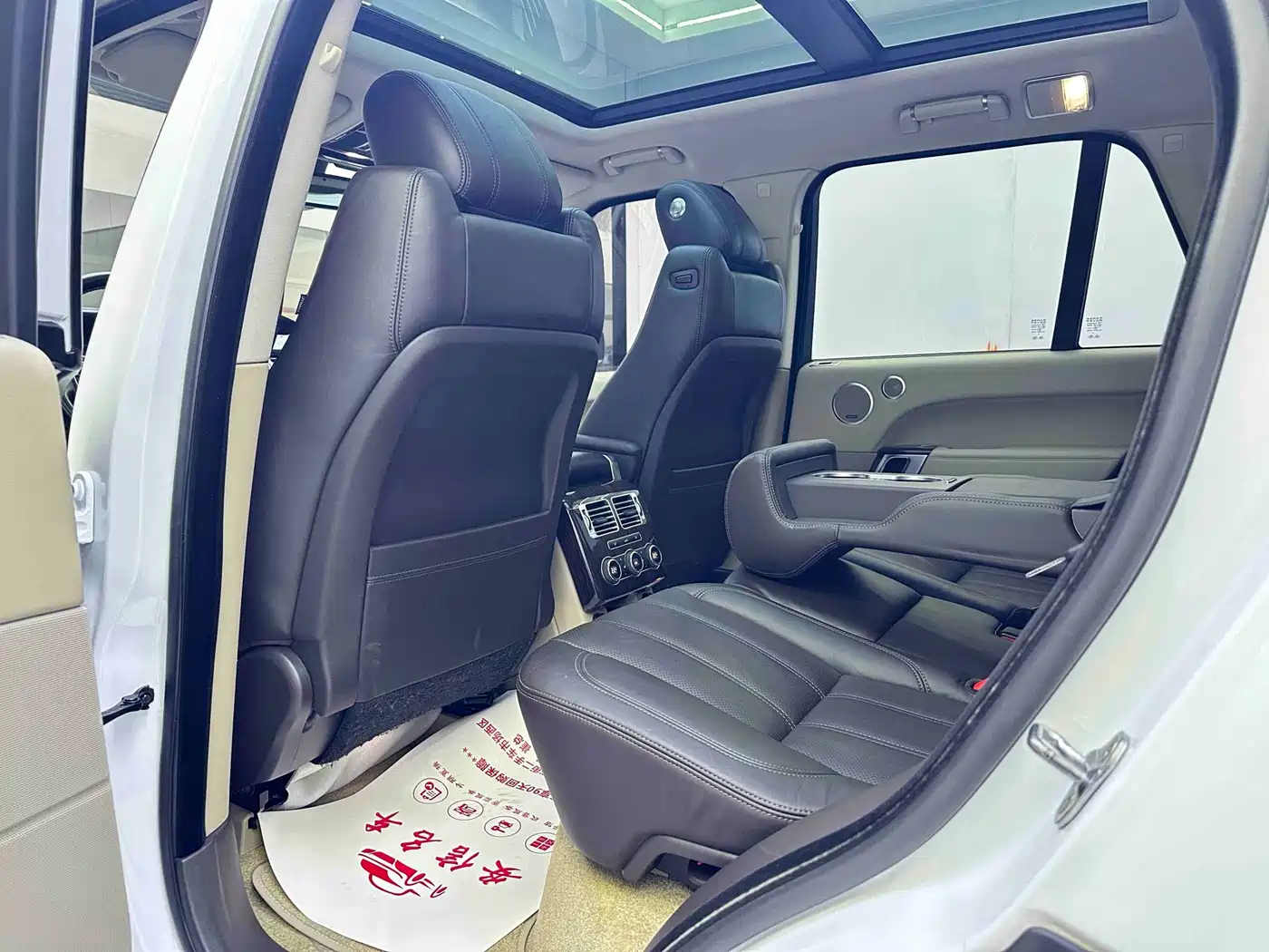Land Rover Range Rover 2015 3.0 SC V6 Vogue фото 4