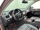 Фото 16 - Volkswagen Touareg