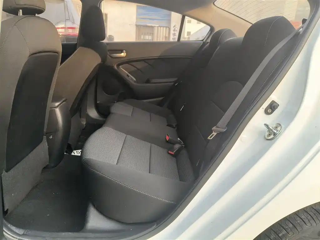 Kia K3 2016 1.6L Automatic GL фото 14