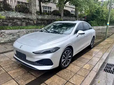 Roewe D7