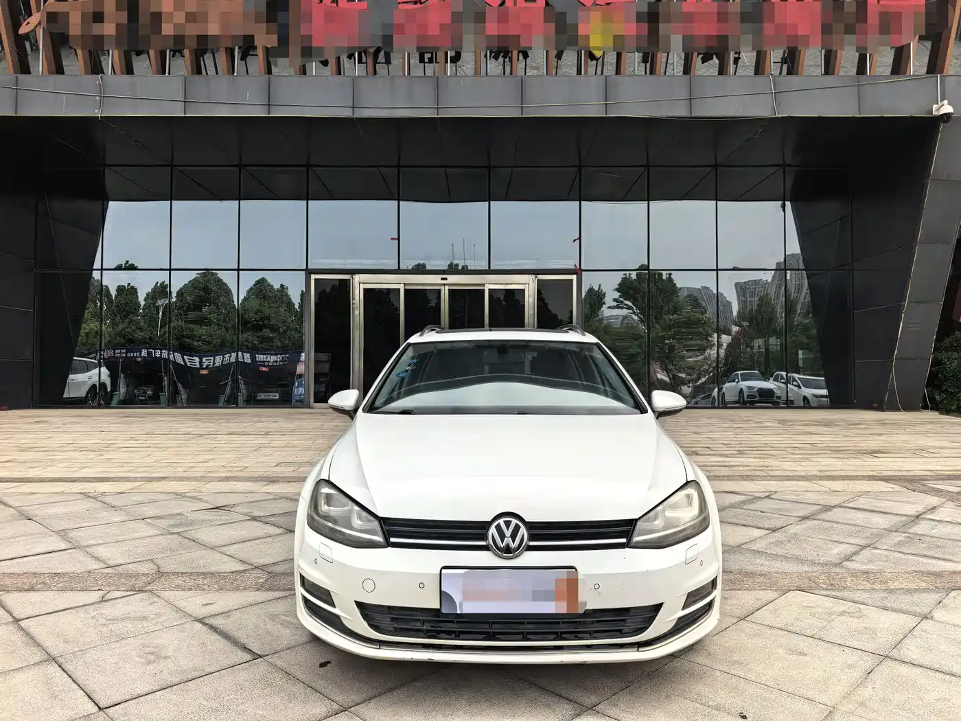Volkswagen Golf (Import) 2014 1.4TSI Luxury Wagon фото 2