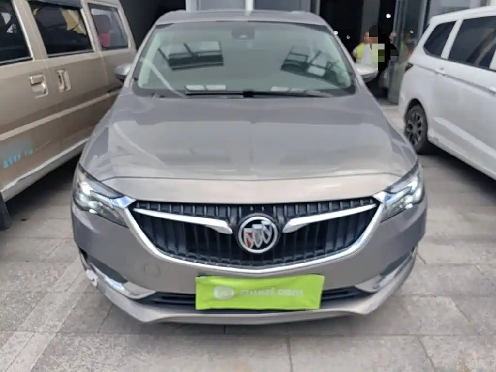 Фото 3 - Buick GL6
