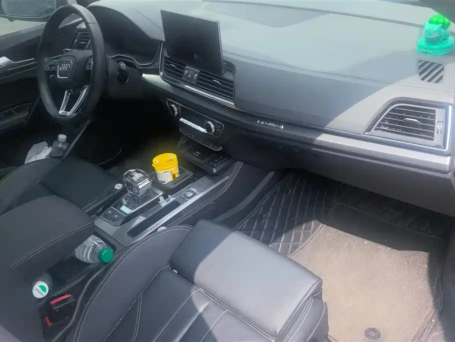 Audi Q5L 2023 40T Luxury Dynamic фото 8